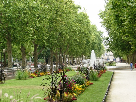 Esplanade Charles de Gaulle
