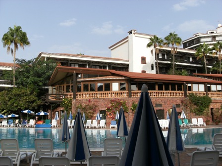 Hotel...